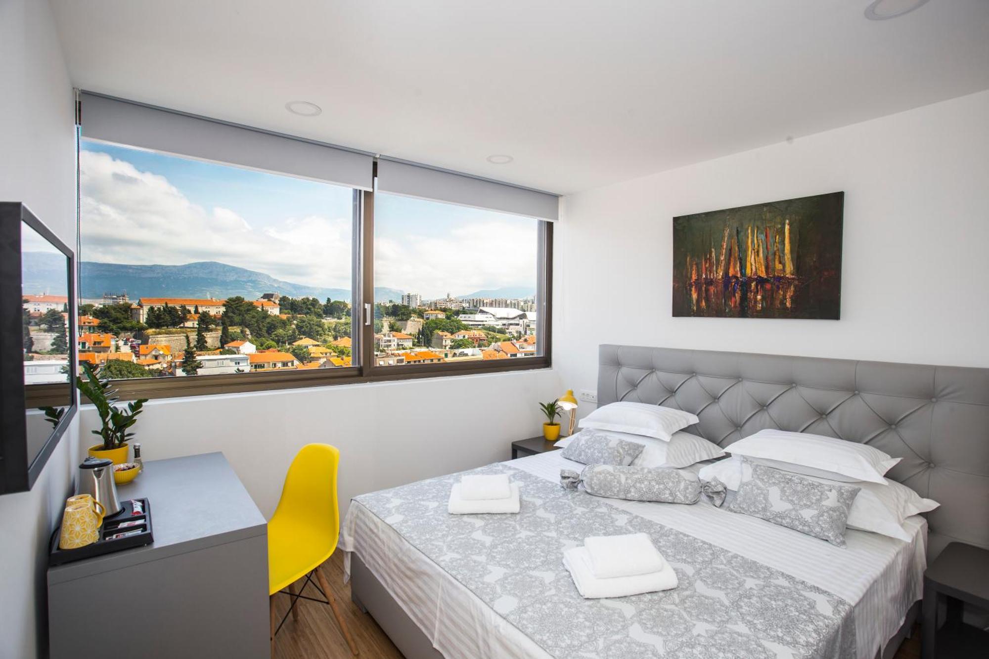 Royal Suites-Sky Сплит Экстерьер фото