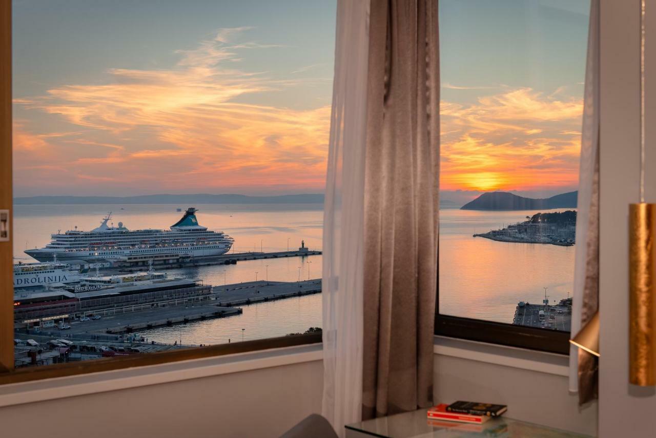 Royal Suites-Sky Сплит Экстерьер фото